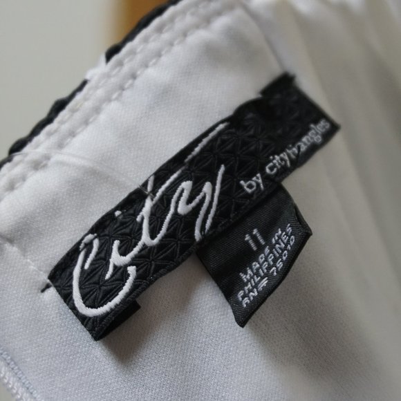 Mandee White/Black Floral Mini Dress - Picture 7 of 7